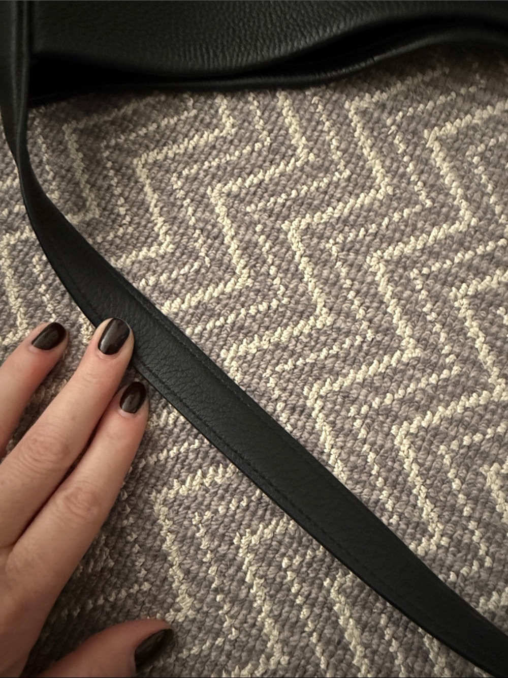The Row Large NS Park Black Leather Tote - Picture 15 of 17